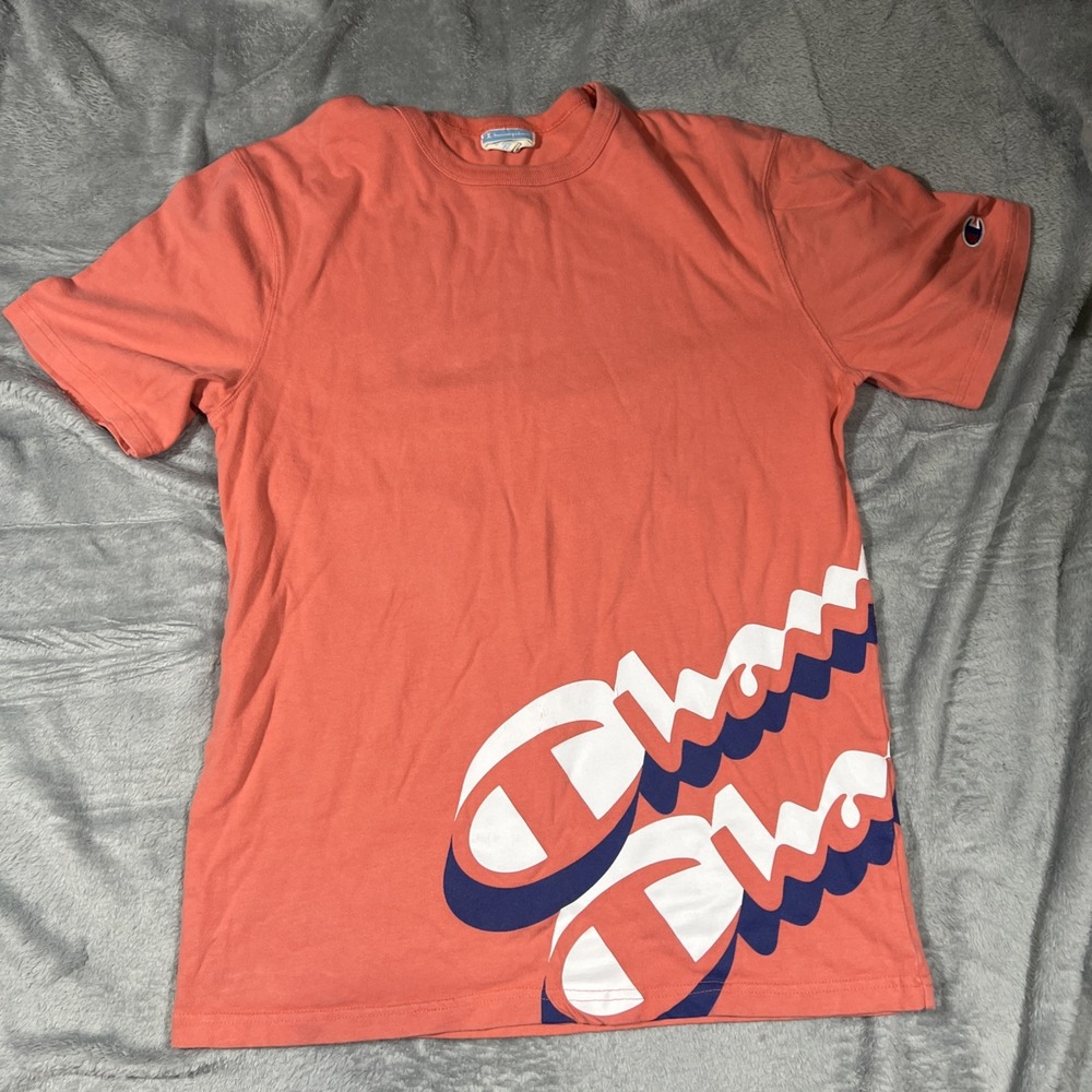 Champion Men's T-Shirt Medium Coral Oversized Spellout Logo Graphic Tee